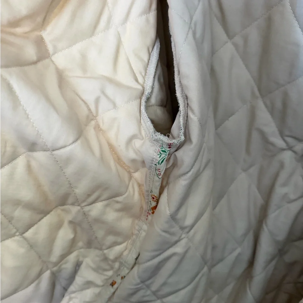 Madewell x New Denim Project Quilted Floral-Trim Jacket in Cream & Light Blue - Picture 14 of 15